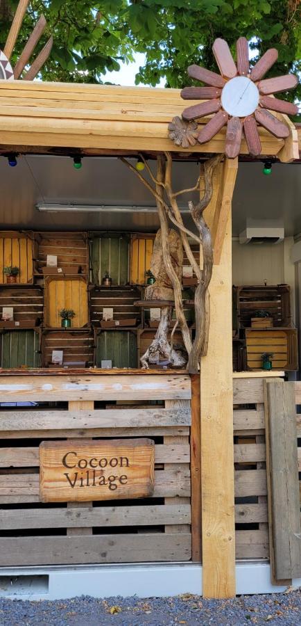 Cocoon Village - Glamping - Domaine Des Grottes De Han Rochefort Eksteriør bilde